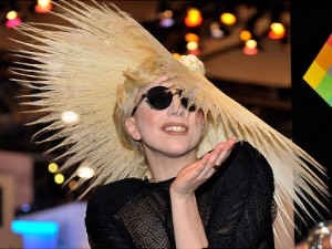 Gaga Hat Hair